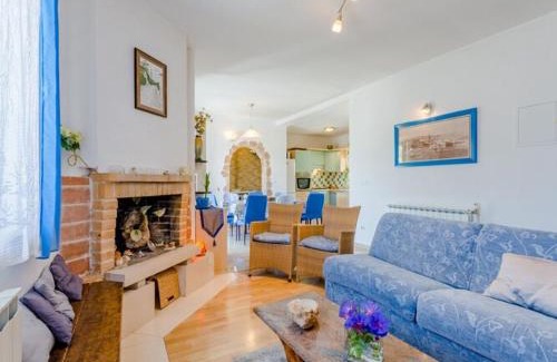 Postira Villa | Apartment Blue Oasis - Three Bedroom Apartment ST