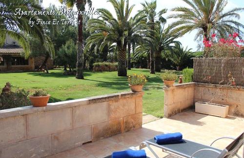 Campos Apartment | Apartment Bougaivillea by Finca Es Torrent