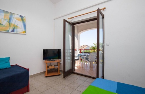 Vantacici Apartment | Apartment Brankica 3 for two people