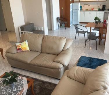 Perea Apartment | Apartment by the beach with amazing sea view