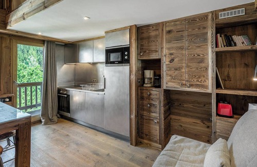 Meribel Villa | Apartment Caves - One Bedroom Villa, Sleeps 4