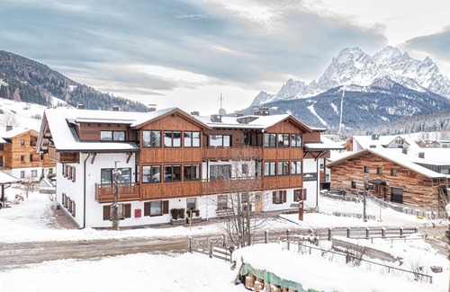 Sesto Apartment | Apartment 'Chalet Rudla A for 4 People' with Mountain View, Shared Garden and Wi-Fi