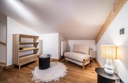 Les Gets Apartment | Apartment Clematis Les Gets- BY EMERALD STAY