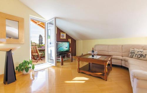 Kastel Gomilica Apartment | Apartment DANTE by the sea