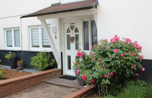 Bruchweiler-Baerenbach Apartment | Apartment Inge - apartment/apartment, shower, WC, ground floor/ground floor