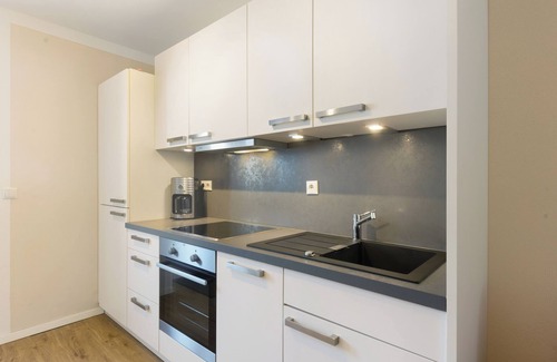 Balve Apartment | Apartment 'Donnerhall' with Private Terrace, Shared Garden and Wi-Fi