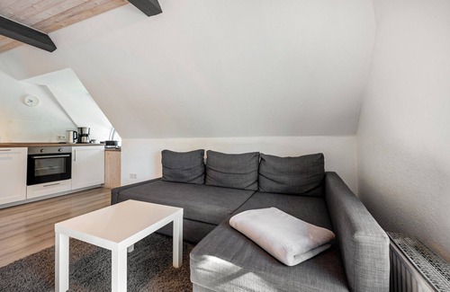 Emmelsbuell-Horsbuell Apartment | Apartment 'Friesenstube' with Shared Terrace, Shared Garden and Wi-Fi