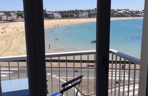Erquy Apartment | Apartment feet in the water in Erquy breathtaking sea views!