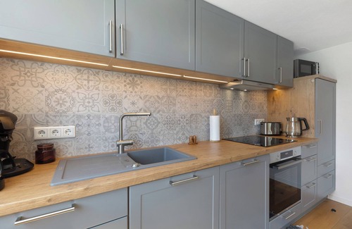 Ortsmitte Apartment | Apartment 'Feldmann Auf Der Mauer' with Shared Garden and Wi-Fi