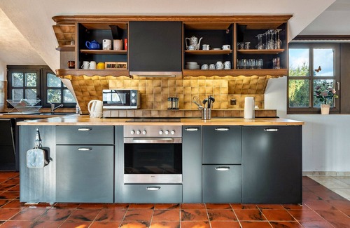 Dannau Apartment | Apartment 'Ferienwohnung Eichkater' with Private Terrace, Balcony and Wi-Fi