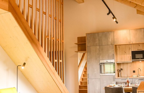 Muenchberg Apartment | Apartment-Galerie Ochsenkopf-Mobility bath-Balcony