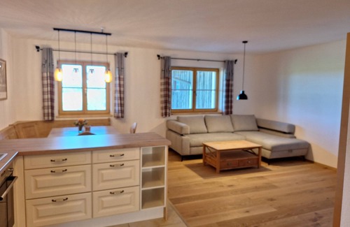 Munchen District Apartment | Apartment Gänseblümchen in a beautiful country idyll, between Munich and the Alps