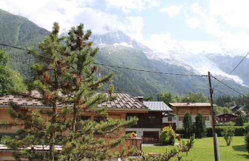 Chamonix-Mont-Blanc Apartment | Apartment Germain Close to Chamonix Mont Blanc