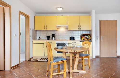 Koserow Apartment | Apartment "Haus Seeadler 9" with Shared Terrace & Wi-Fi