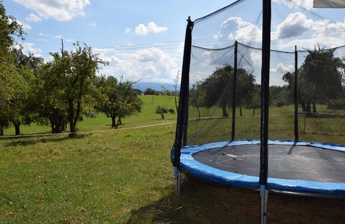 Amtzell Apartment | Apartment “Heuboden” on Farm with Mountain View, Wi-Fi & Garden