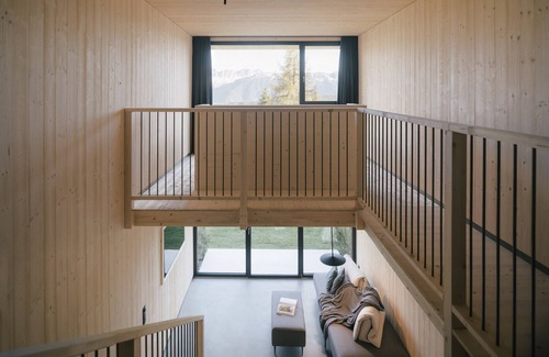Bressanone Apartment | Apartment Hotel "Anders Mountain Suites 2" with Private Sauna, Slope Access & Wi-Fi