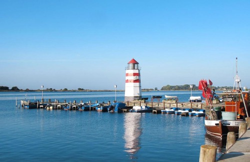 Waase Apartment | Apartment im Dörp-1 by Interhome