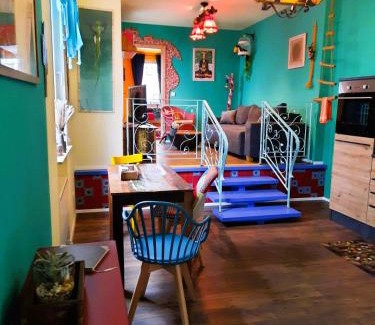 Niederneisen Apartment | Apartment im Mexiko-Stil