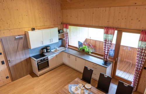 Oberstdorf Condo | Apartment in a newly built solid wood house with breathtaking panoramic views