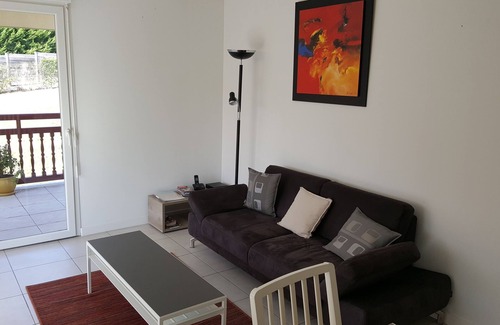 Behobie Apartment | Apartment in a quiet residence