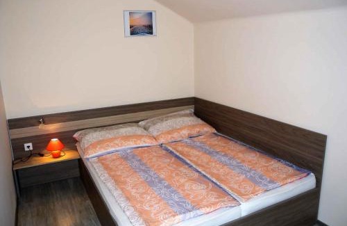 Balatonfoldvar Apartment | Apartment in Balatonföldvár 18525