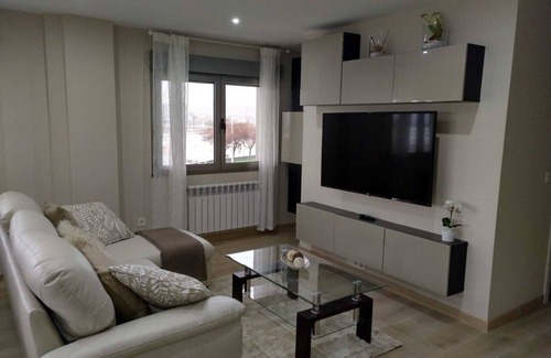 Gijon Apartment | Apartment in first line of the San Lorenzo beach