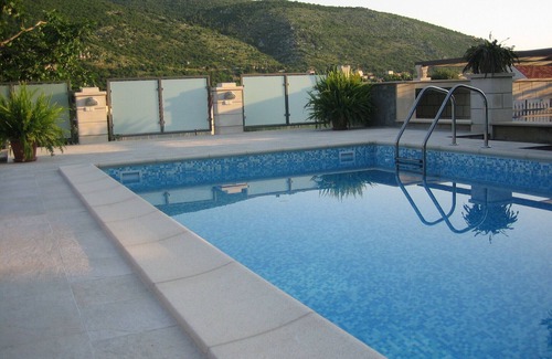 Mokosica Apartment | Apartment in Dubrovnik with swimming pool and sea view (A5)