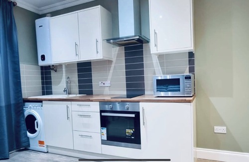 Kentish Town Apartment | Apartment in Kingcross With Historical Highlights