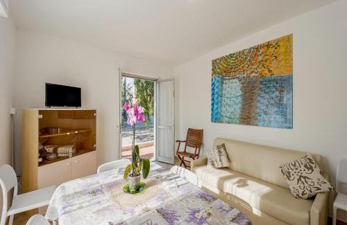 Loano Apartment | Apartment in Loano with Pool & Near the Sea