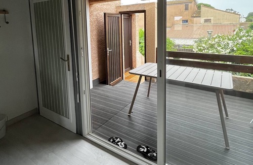 La Franqui Apartment | Apartment in Residence with private parking