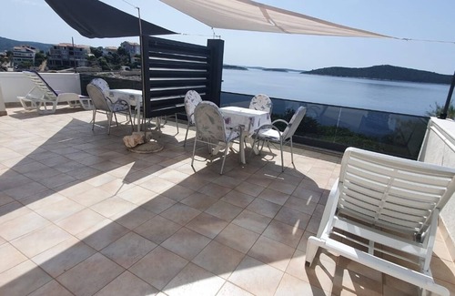 Sevid Apartment | Apartment in Sevid with Seaview, Terrace, Air condition, WIFI (4746-2)