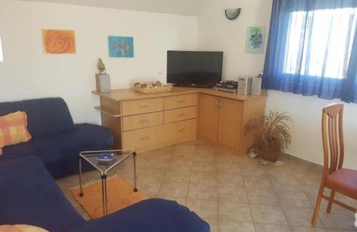 Slatine Apartment | Apartment in Slatine with sea view, terrace, air conditioning, WiFi 5147-1