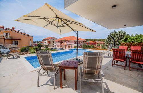 Banjole Apartment | Apartment Kamenjak with Pool&SeaView