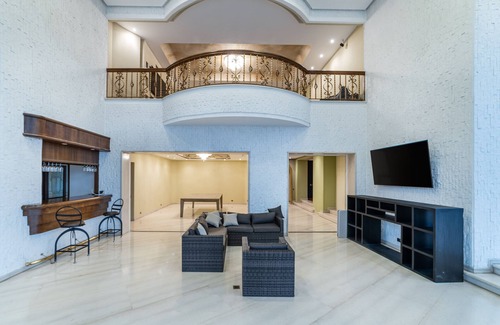 El Poblado Apartment | Apartment La Volcana by HOUSY HOST