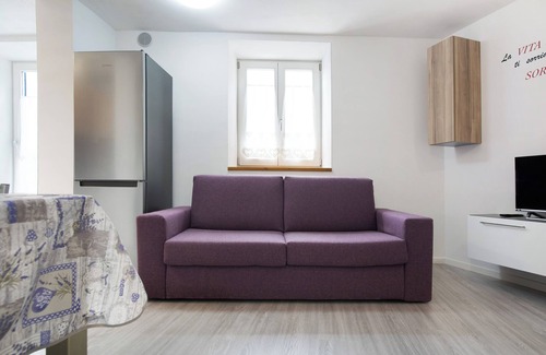 Baselga di Pine Apartment | Apartment 'Lago Delle Piazze' with Mountain View, Balcony & Wi-Fi