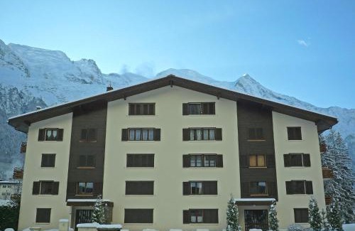 Chamonix-Mont-Blanc Apartment | Apartment Le Cristal des Glaces by Interhome