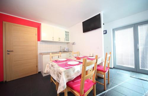 Ratece Apartment | Apartment Leposa