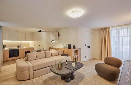 Palais-Royal Apartment | Apartment Louvre Palais Royal