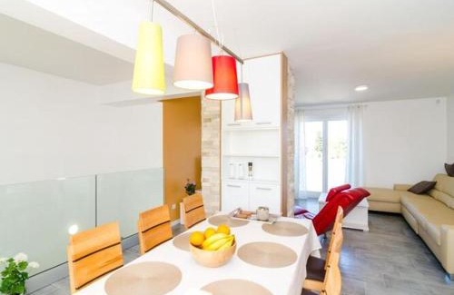 Orasac Apartment | Apartment Lula - Superior Two-Bedroom Apartment with Balcony and Sea View