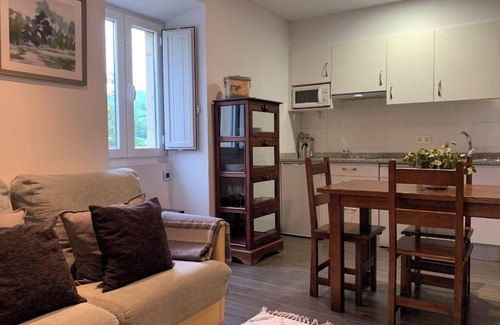 Ituren Apartment | Apartment 'Mairua' with Mountain View, Wi-Fi and Air Conditioning