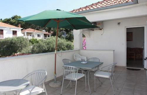 Postira Apartment | Apartment Marina