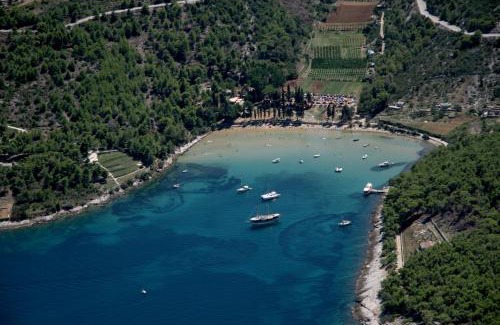 Postira Apartment | Apartment Marina