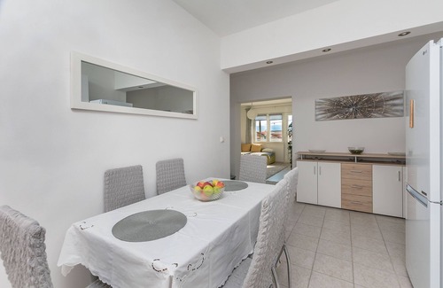 Dugi Rat Apartment | Apartment Marko