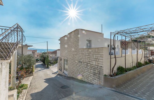 Dugi Rat Apartment | Apartment Marko