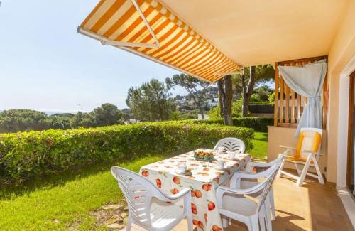 Pals Apartment | Apartment Melis II M2 Playa de Pals by Interhome