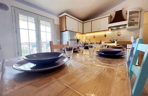 Montinelle Apartment | Apartment 'Montinelle' with Lake View, Wi-Fi and Air Conditioning