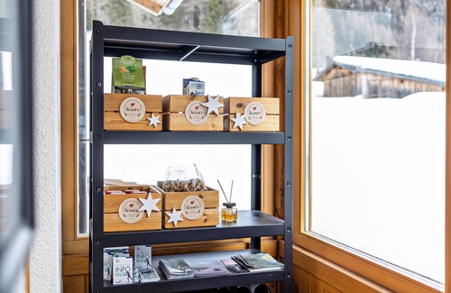 Casere Apartment | Apartment "Mountain Residence Kasern Nr 3" with Mountain View, Garden & Wi-Fi