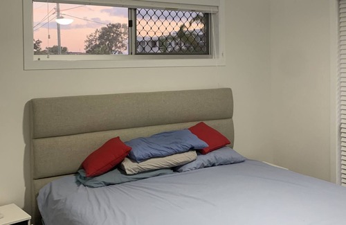Biggera Waters Apartment | Apartment near a great fishing spot , close to everything.