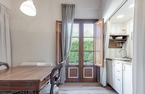 Settignano Apartment | Apartment "Olive Garden Loft - Settignano" with Shared Garden and Wi-Fi