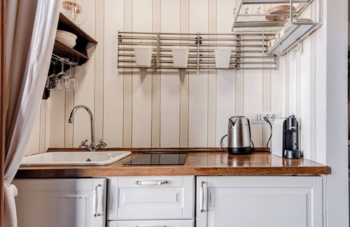 Settignano Apartment | Apartment "Olive Garden Loft - Settignano" with Shared Garden and Wi-Fi